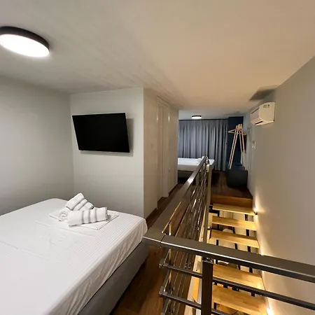 Averof Loft Lägenhet *